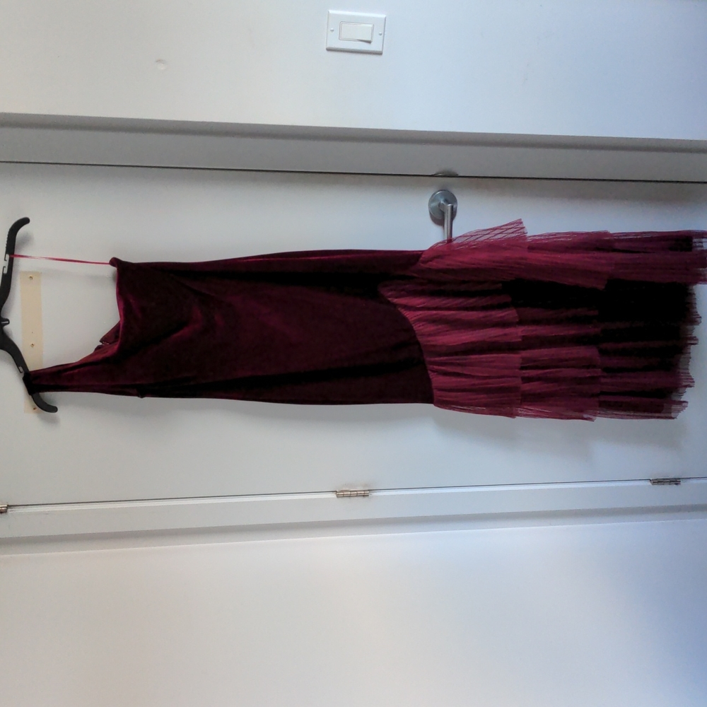 Long one shoulder gown